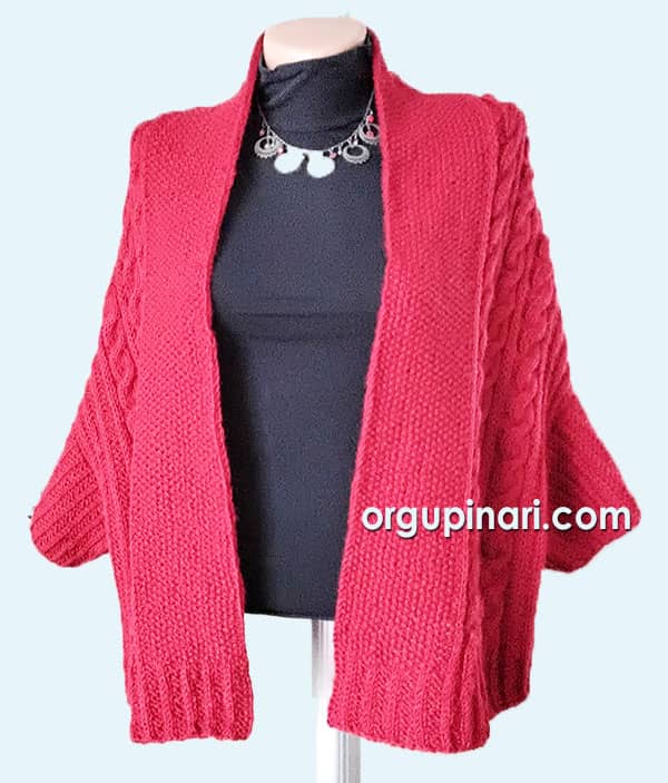 Kırmızı şal hırka karşıdan görünüşü